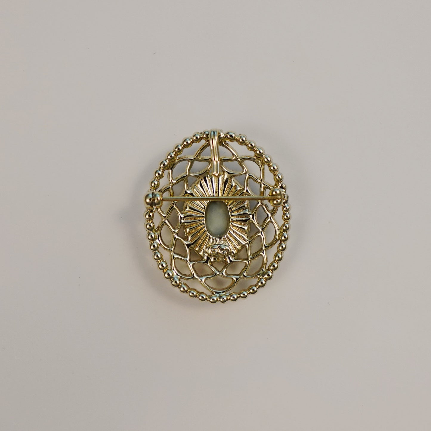 Vintage 1957 Sarah Coventry Cameo Lace Brooch