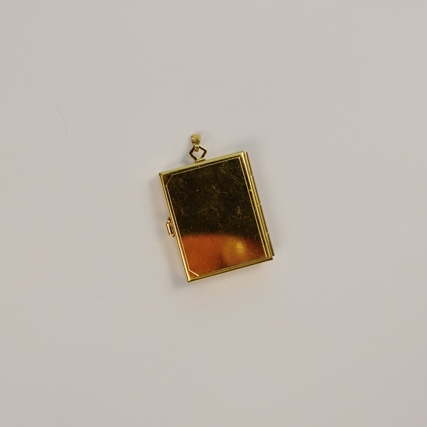 Vintage 1991 Avon Brag Locket Pendant