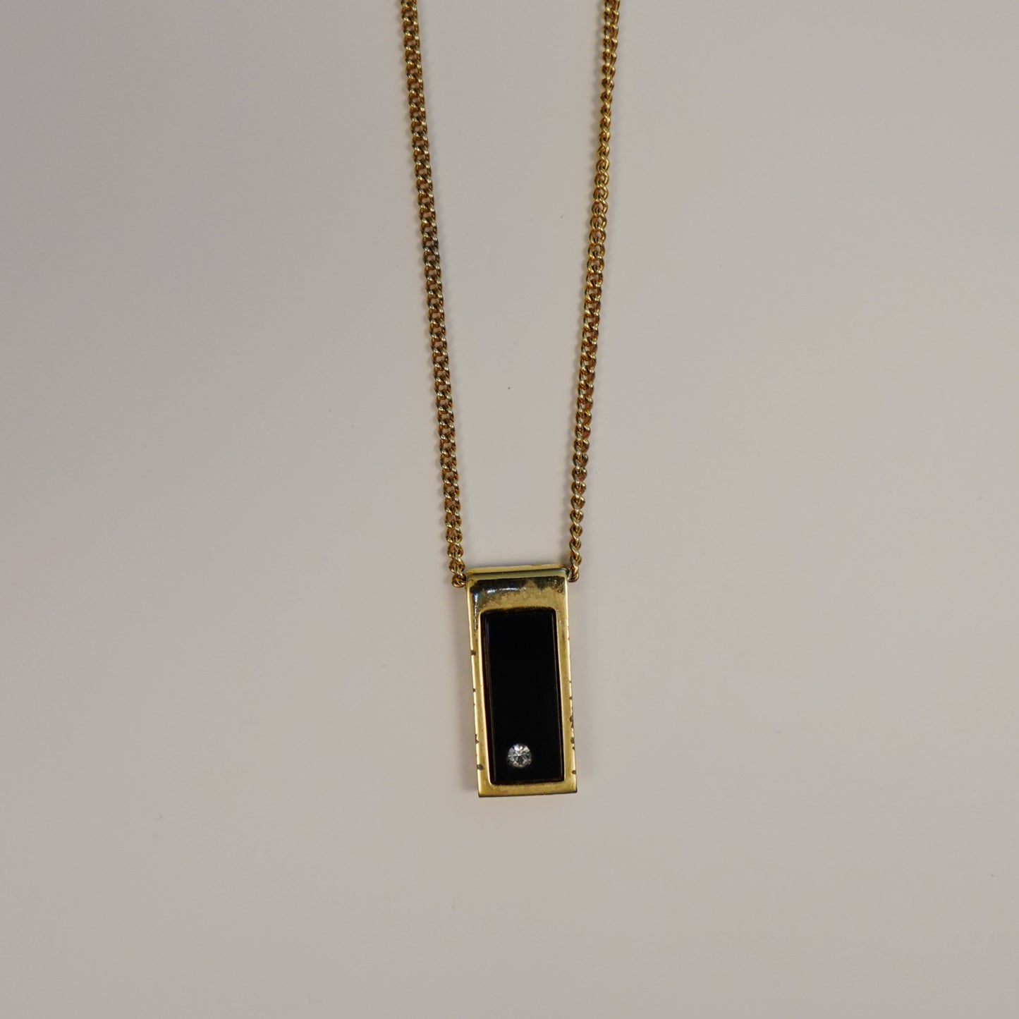 Vintage Avon Onyx Pendant Necklace