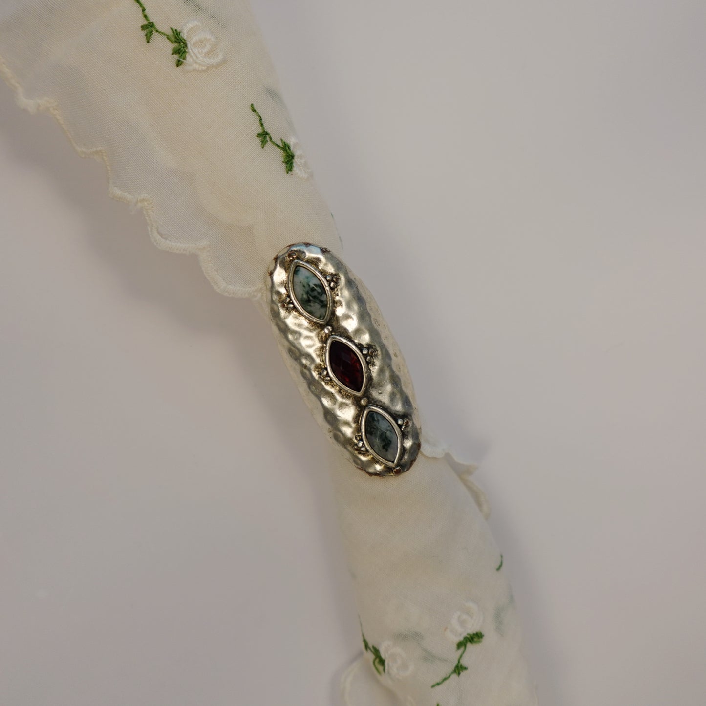 Vintage Silver Triple Stone Inlay Hammered Ring