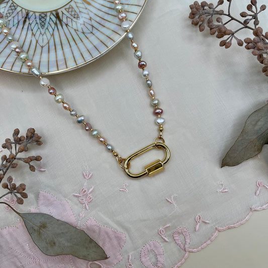 Daydream Charm Holder